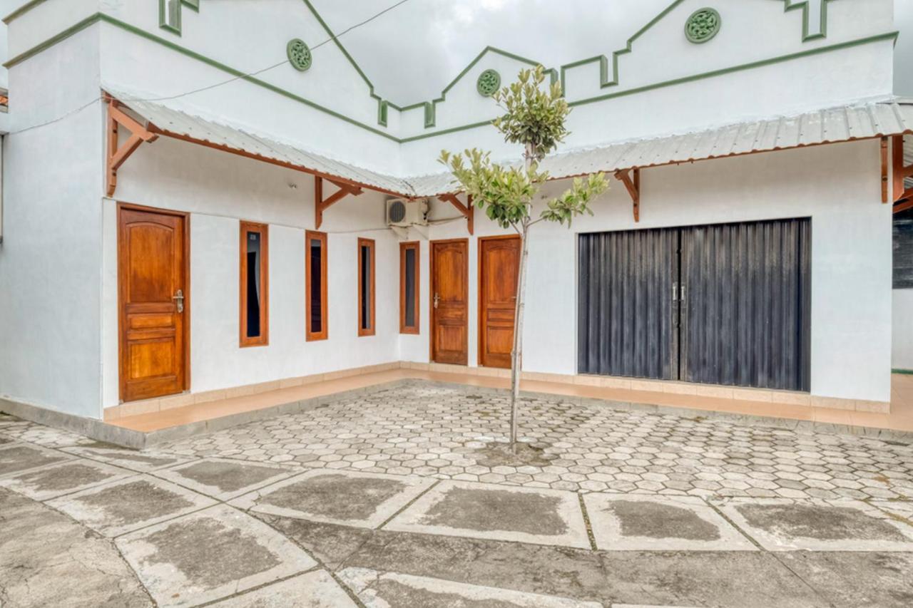 Reddoorz Near Wisata Pantai Parangtritis Kretek المظهر الخارجي الصورة