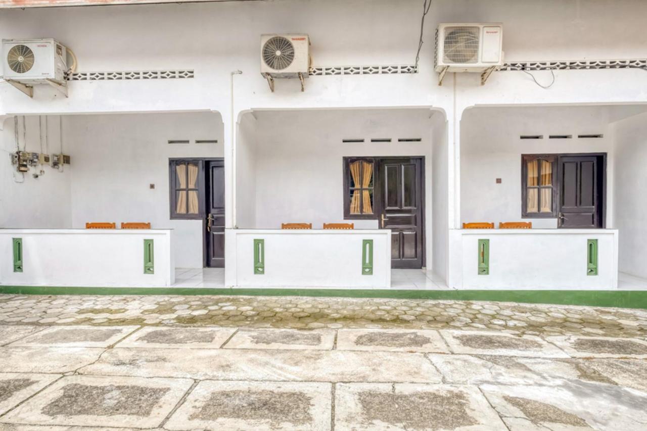 Reddoorz Near Wisata Pantai Parangtritis Kretek المظهر الخارجي الصورة